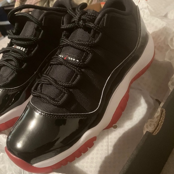 Air Jordan 11 Retro (6Y) NWT - Picture 1 of 9
